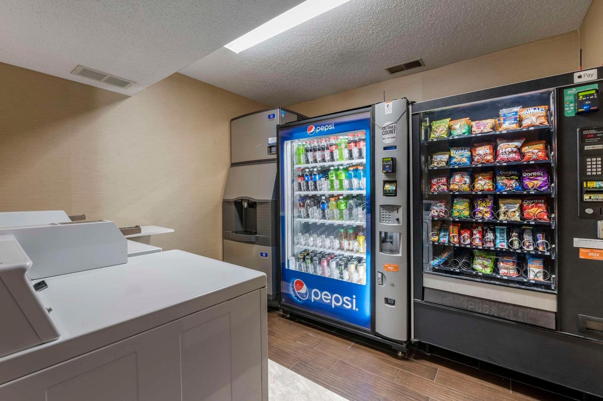 Comfort Inn Romeoville - Bolingbrook Ngoại thất bức ảnh